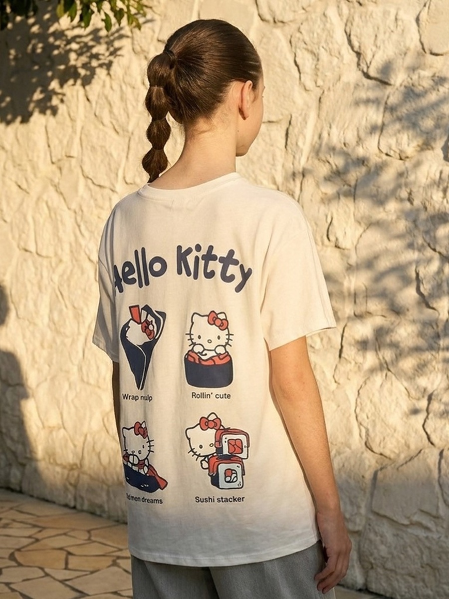 Hello Kitty Print Oversized Cotton T-Shirt