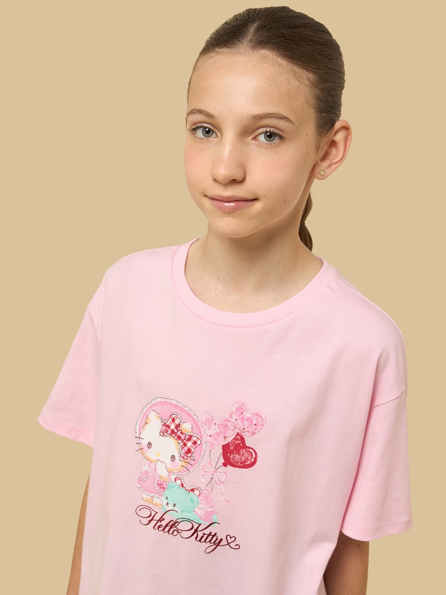 Hello Kitty Print Oversized T-Shirt