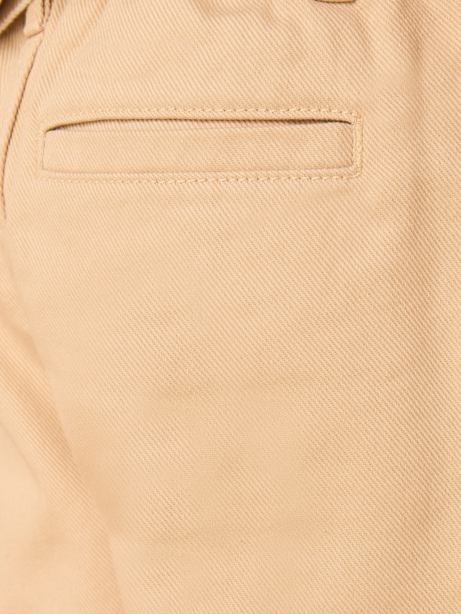 Badge Accent Shorts