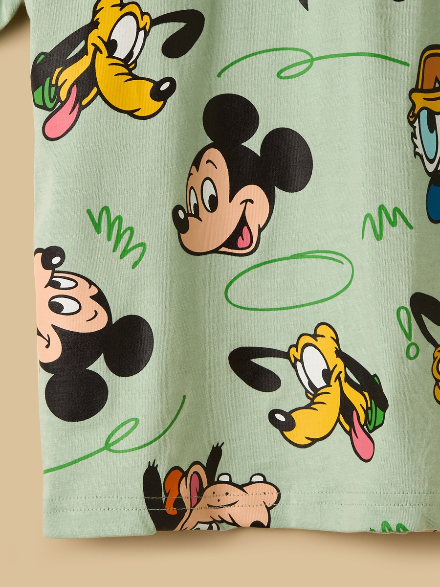 Mickey Mouse and Friends Print T-Shirt and Shorts Set