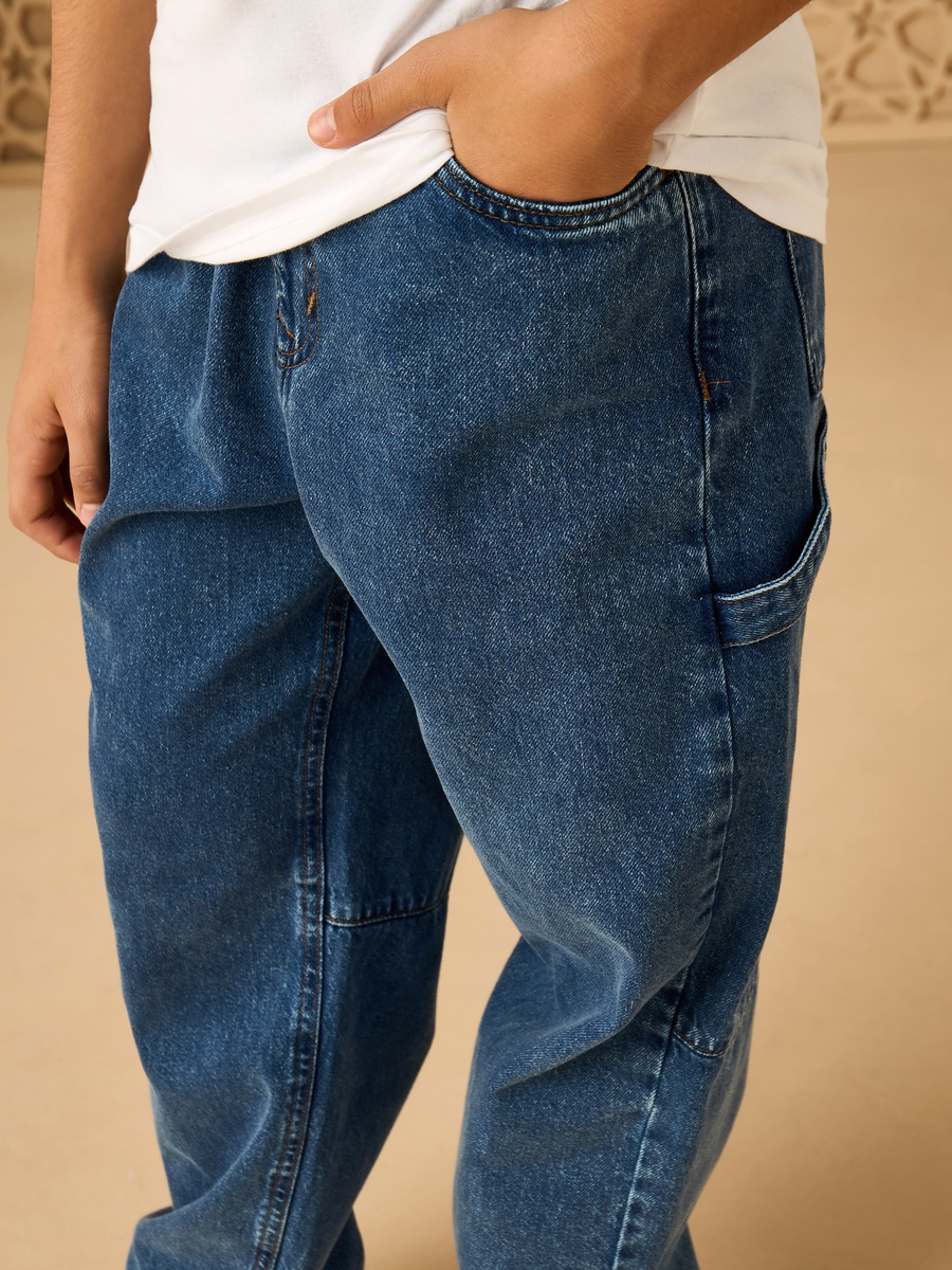 Loose Fit 5-Pocket Jeans