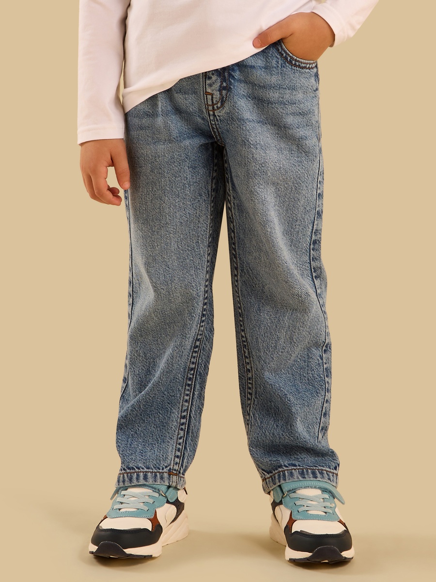 Straight Leg Jeans