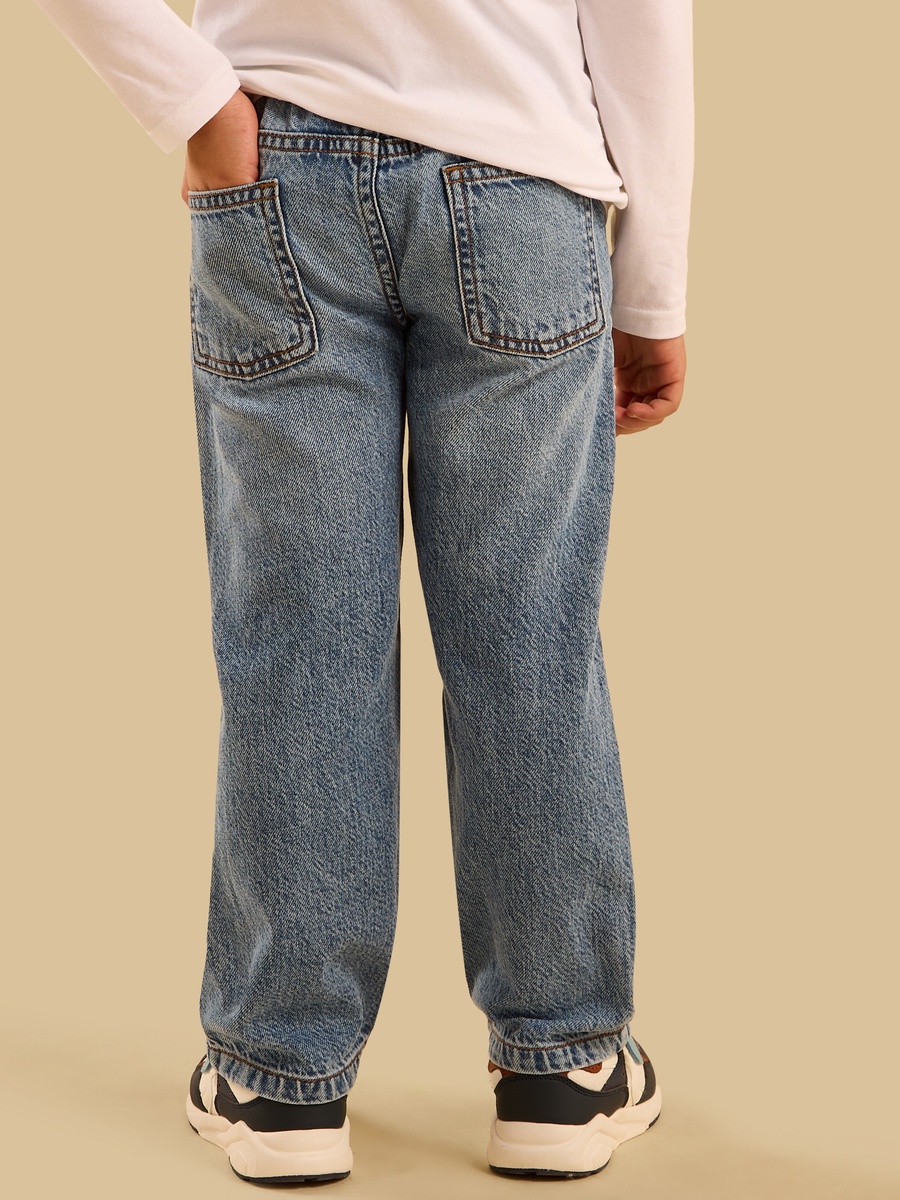 Straight Leg Jeans