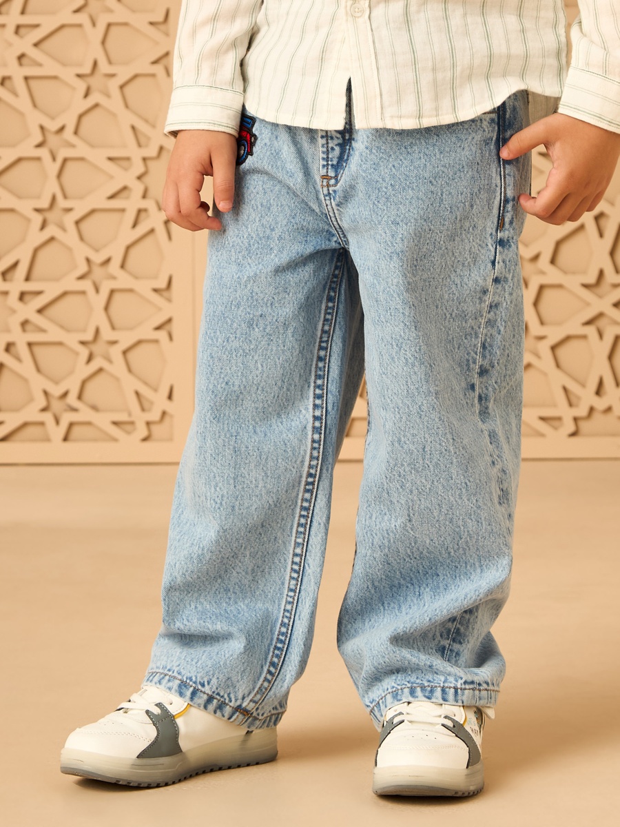 Wide Leg Pull On Jeans