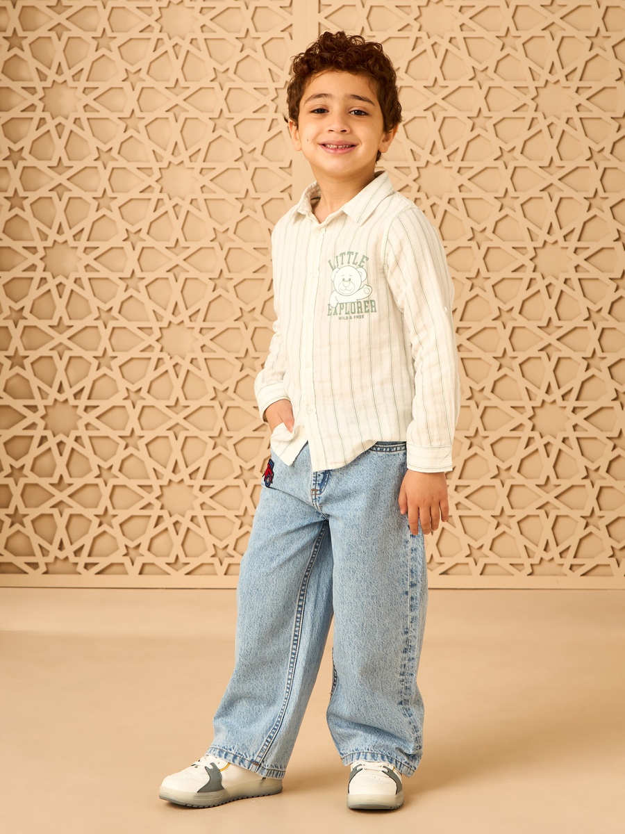 Wide Leg Pull On Jeans