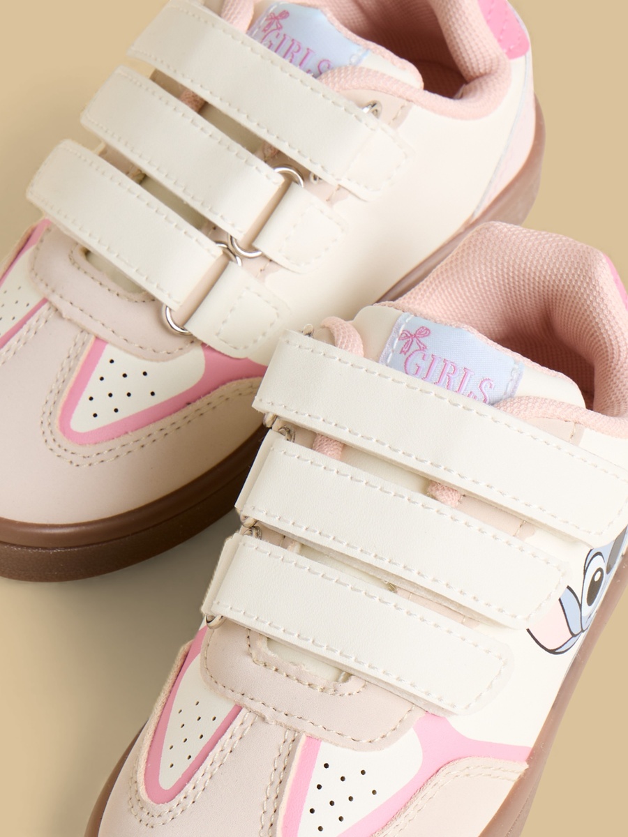 Stitch Print Sports Shoes with Hook and Loop Closure