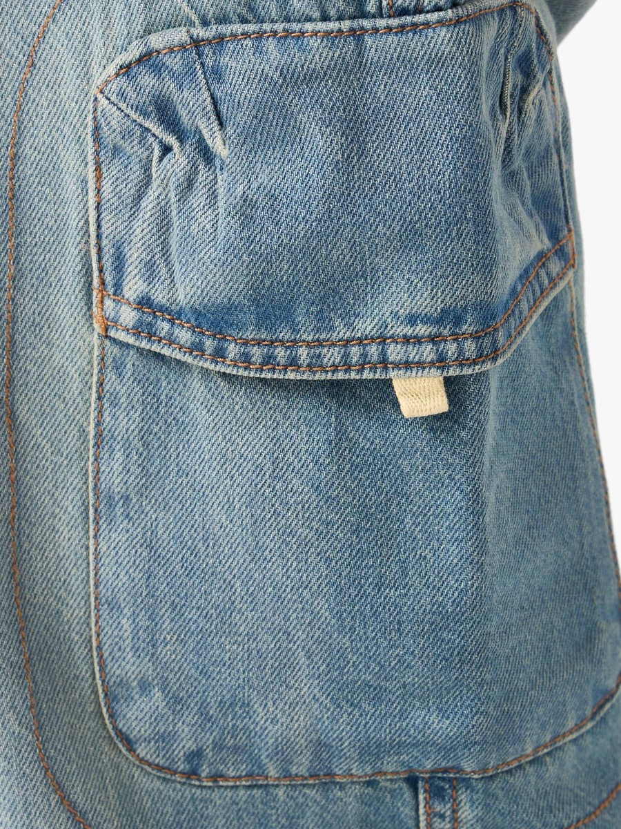 Mid-Rise Relaxed Fit Cargo Jeans