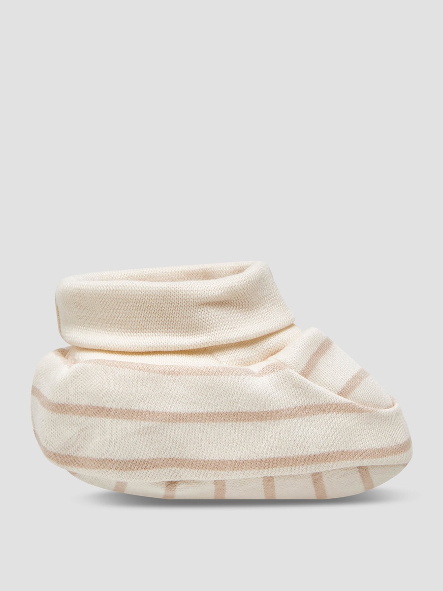 Pack of 2 Booties with Assorted Design
