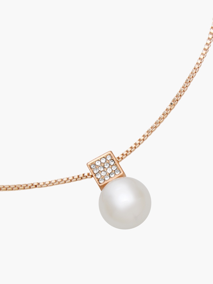Pearl Embellished Pendant Necklace and Earrings
