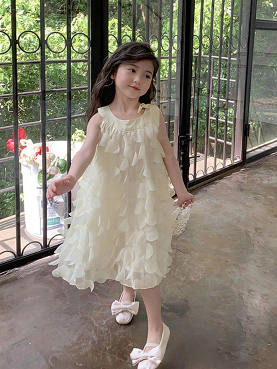 Girls Solid Sleeveless 3D Detail Dress