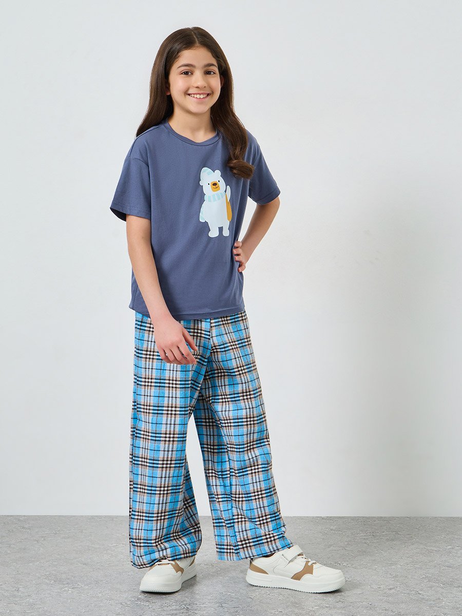 Teen Girls Printed T-Shirt and Checked Pants Set