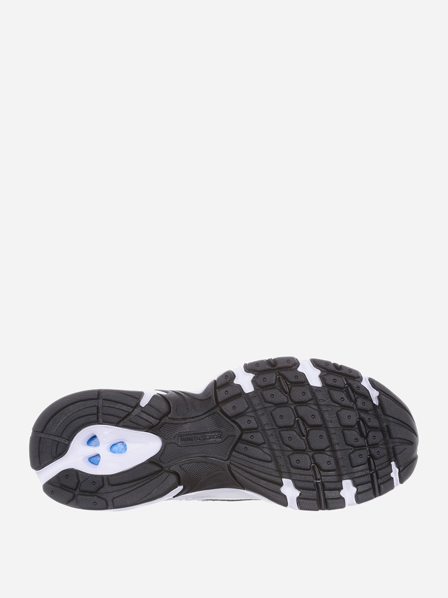 حذاء سنيكرز 530