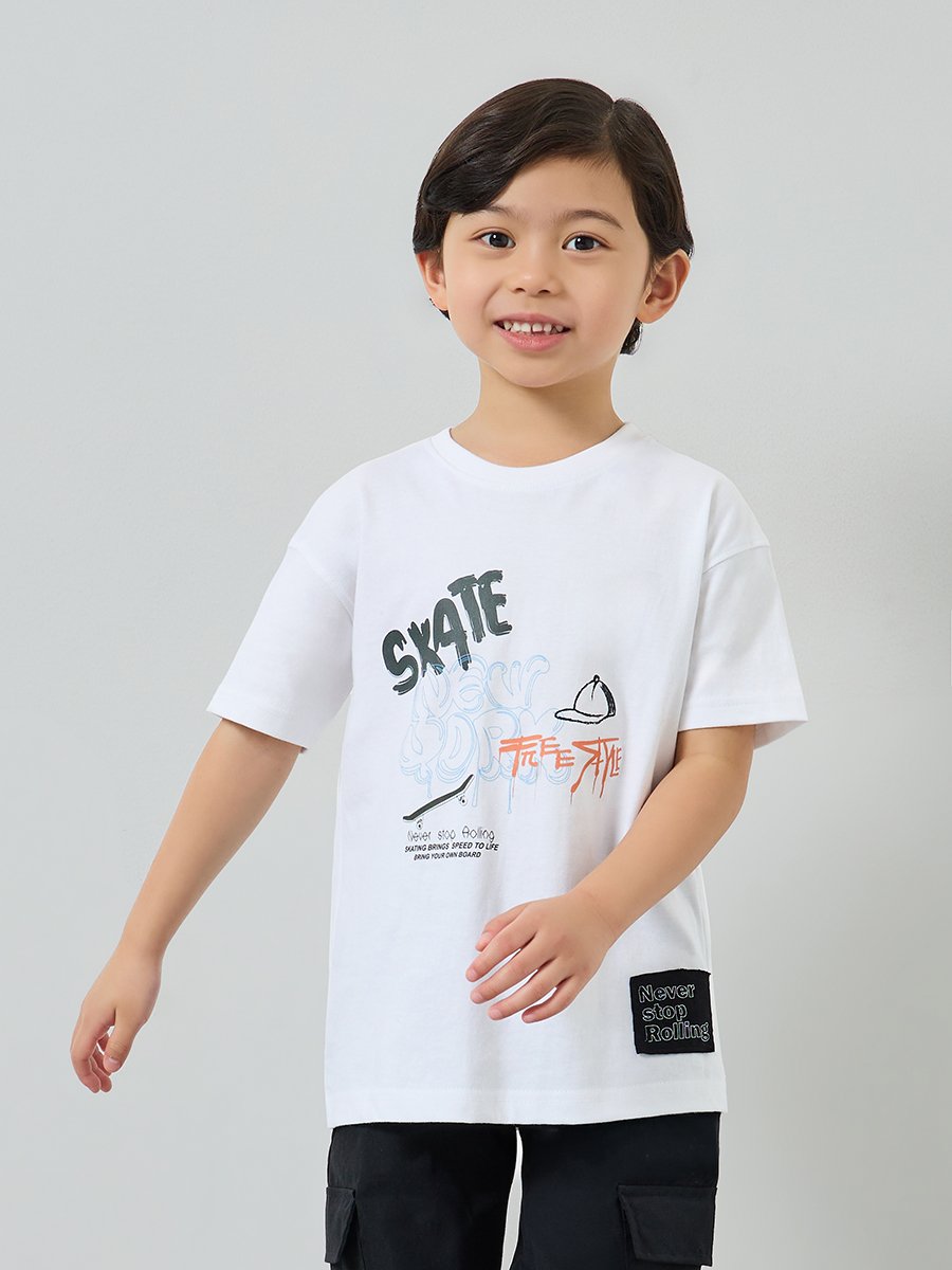 Boys Oversized T-Shirt with Graffiti Print