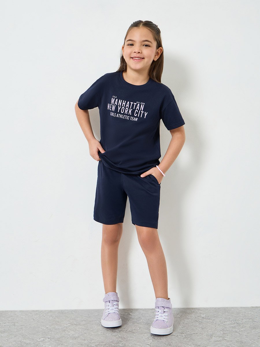Girls Text Print Oversized T-Shirt and Shorts Set