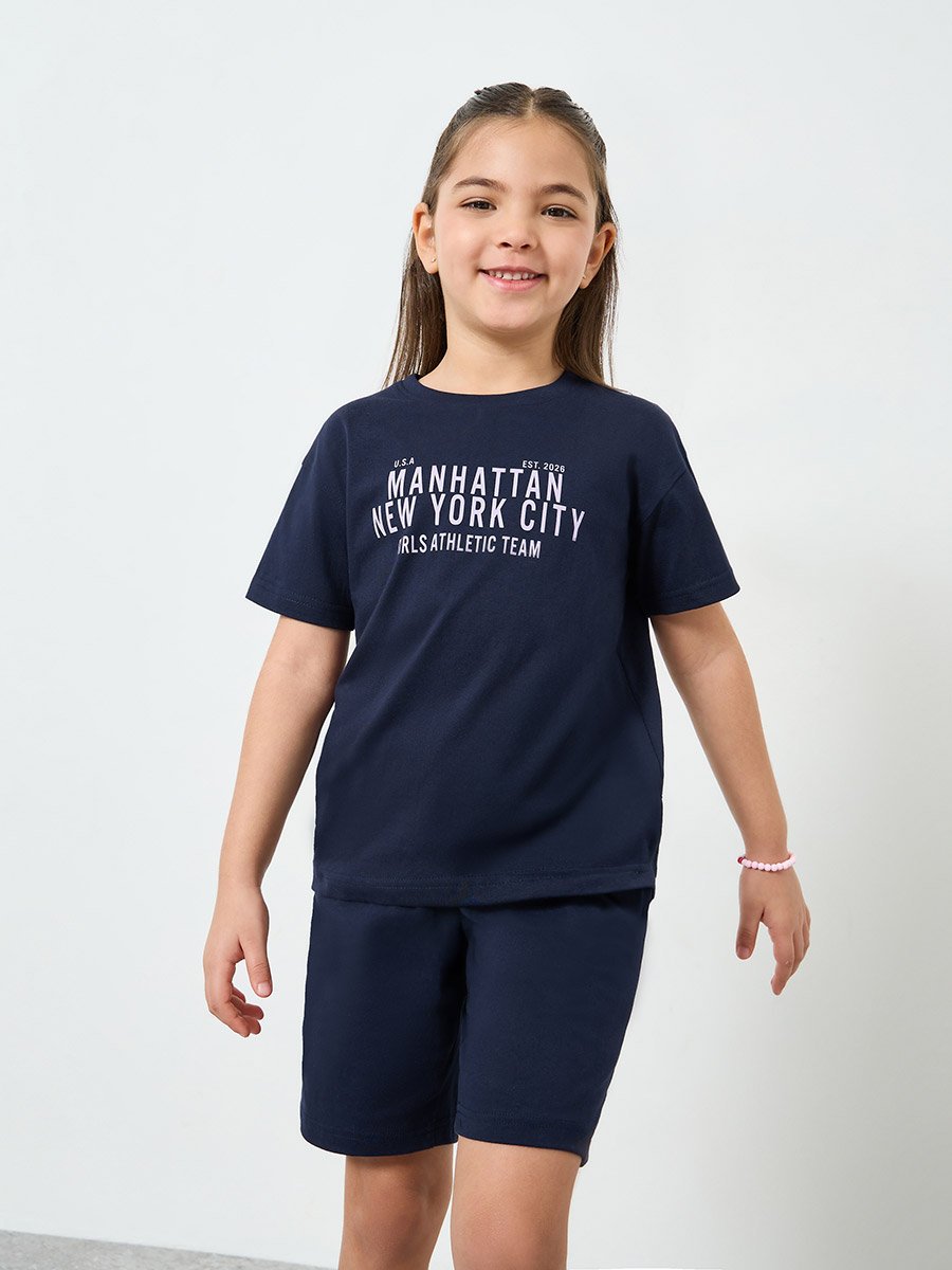 Girls Text Print Oversized T-Shirt and Shorts Set