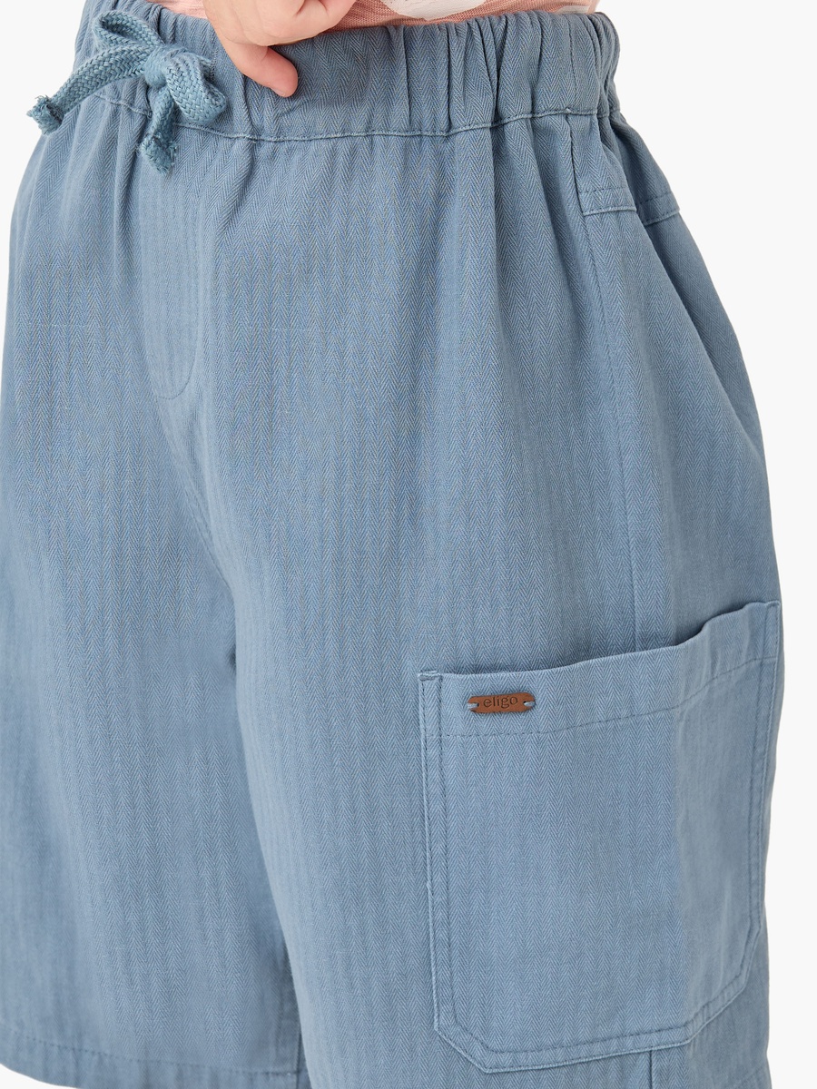 Drawstring Waist Shorts with Textured Design