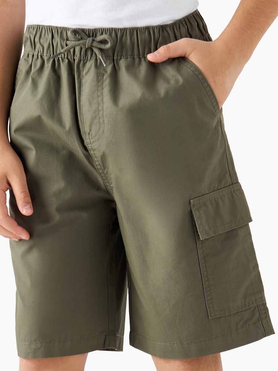 Drawstring Waist Shorts with Flap Pockets