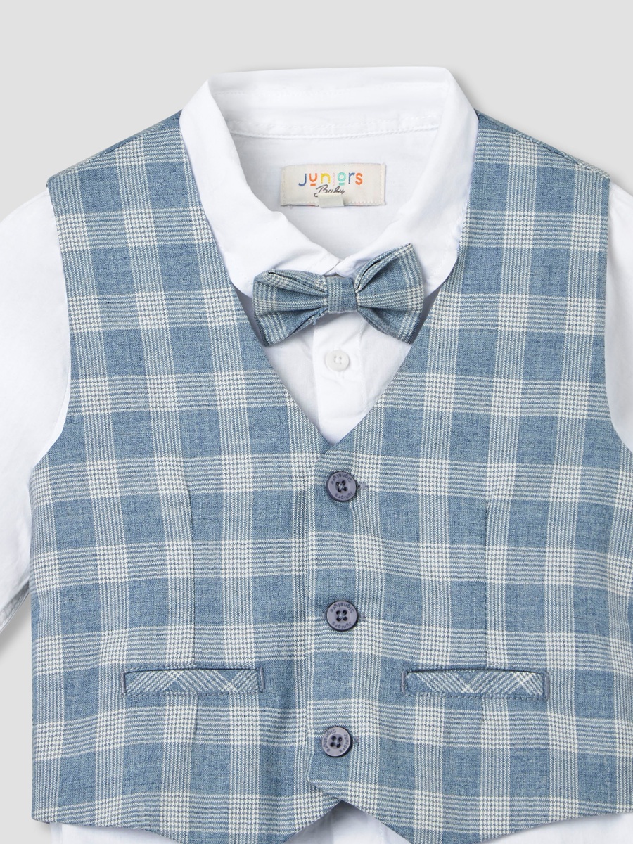 Set of 4 Clothing Gift Set with Checked Design
