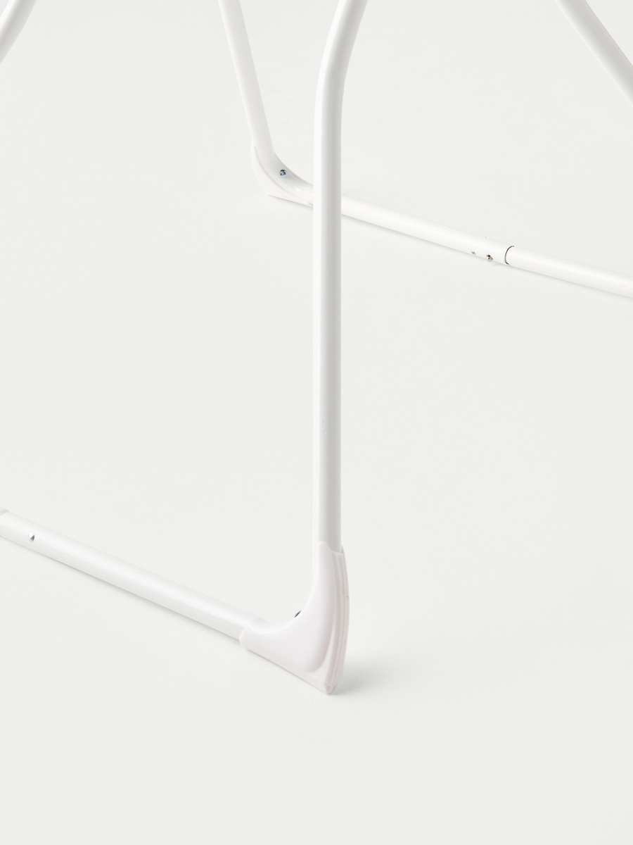 Colt Basic Iron Highchair