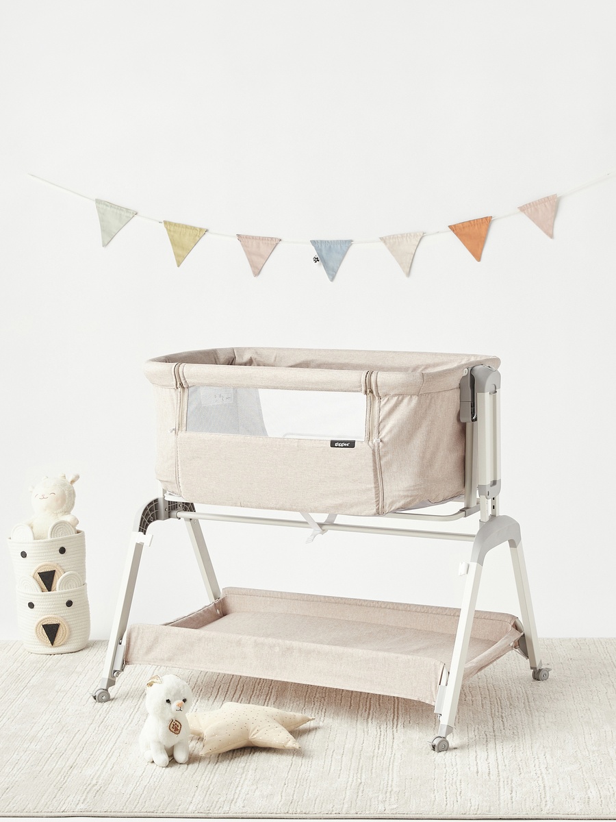 Watson Side Bassinet with Glide Function