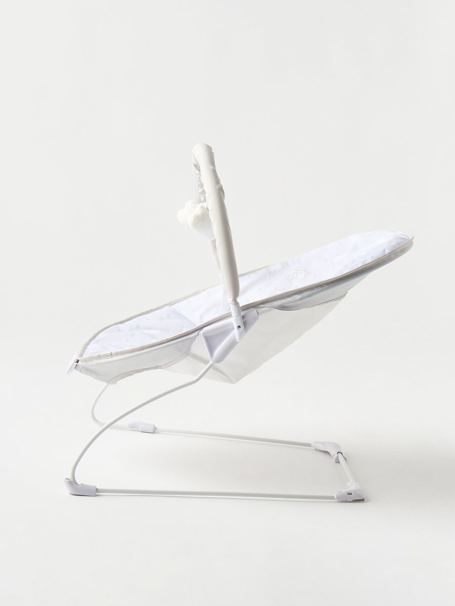 Amy Printed Bouncer with Detachable Toy Bar