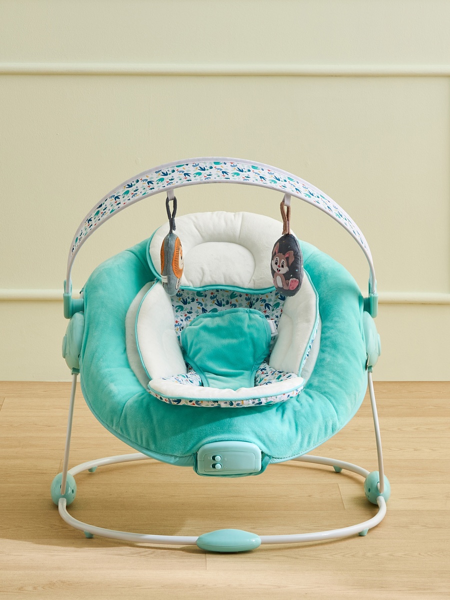 Apricot Bouncer