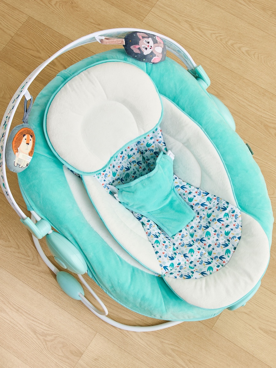 Apricot Bouncer