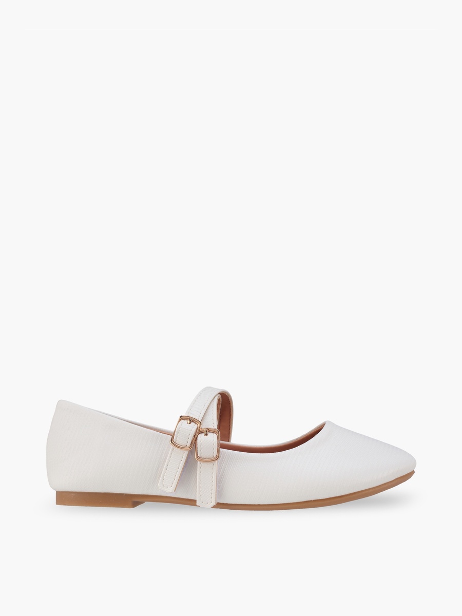 Textured Mary Jane Shoes