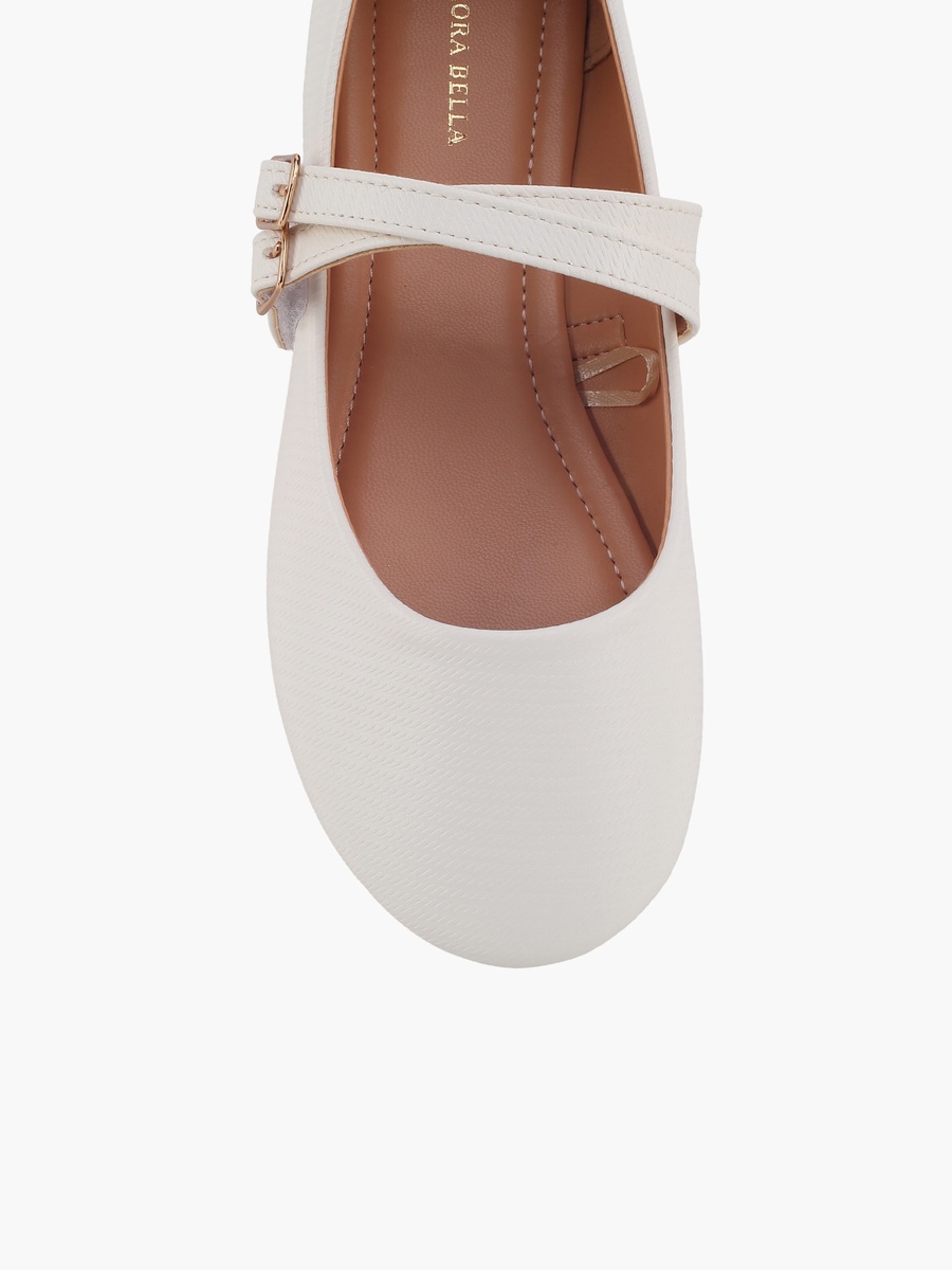 Textured Mary Jane Shoes