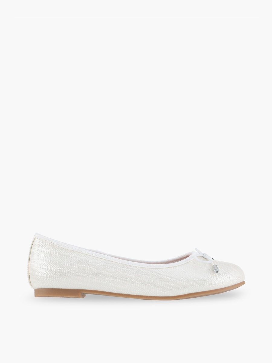 Textured Ballerina Shoes