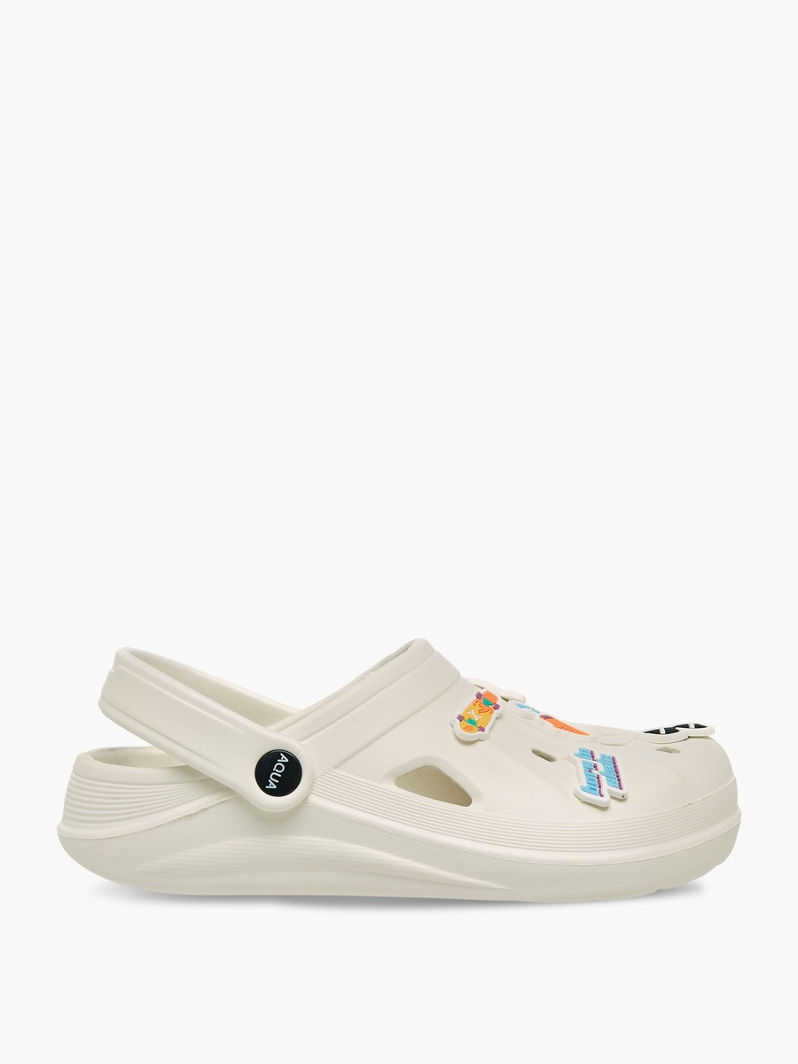 Graphic Embossed Clogs