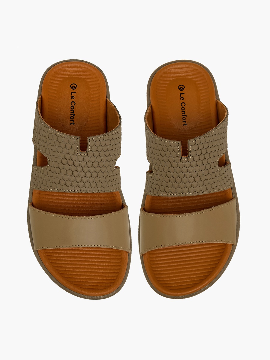 Slip-On Leather Arabic Sandals