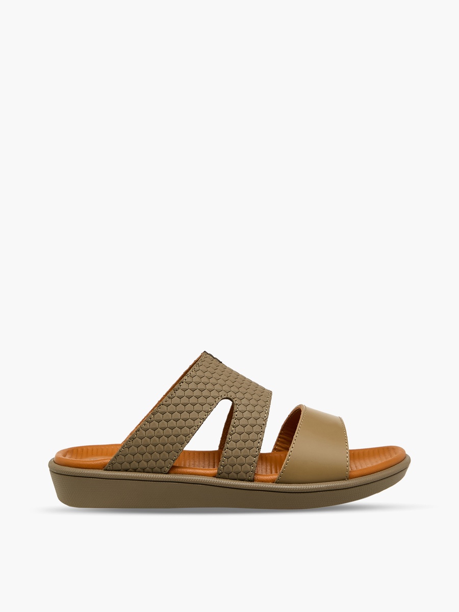Slip-On Leather Arabic Sandals