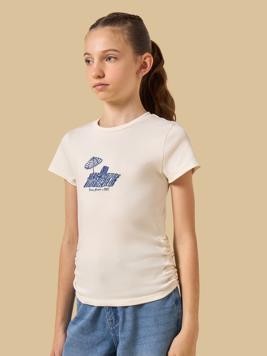 Embroidered Short Sleeves T-Shirt