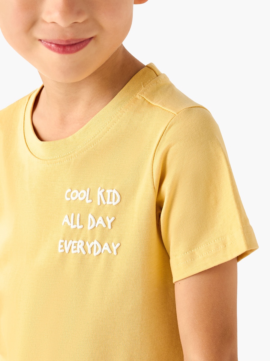 Pack of 2 Round Neck Short Sleeves T-Shirt with Assorted Print