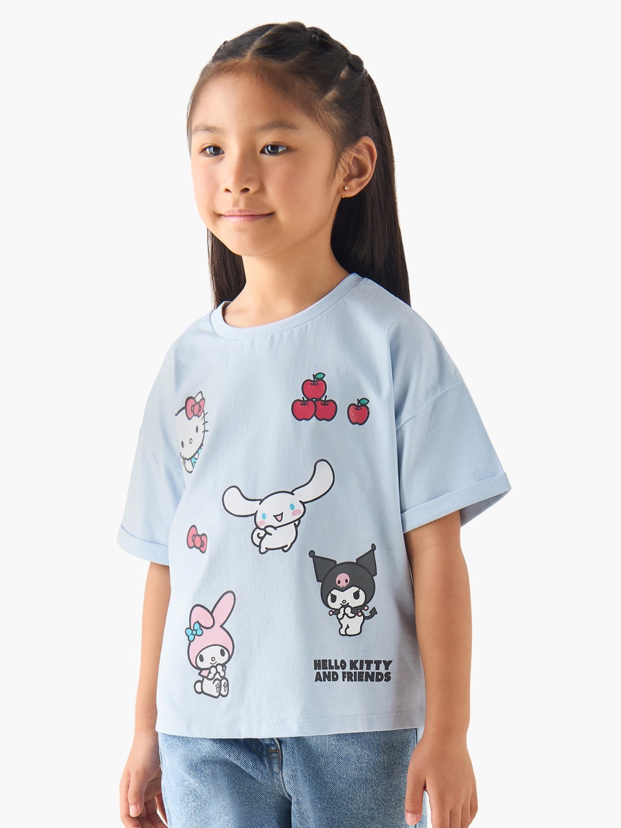 Crew Neck Short Sleeves T-Shirt with Hello Kitty and Friends Print