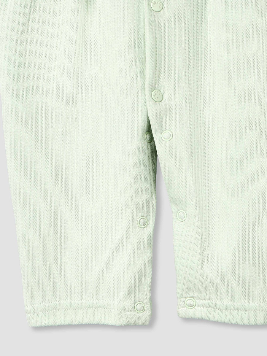 Cotton Collared Long Sleeves Sleepsuit with Snap Button Closure