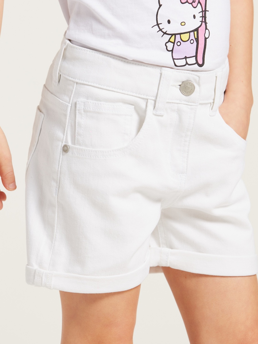 Solid Shorts with Pockets and Button Closure