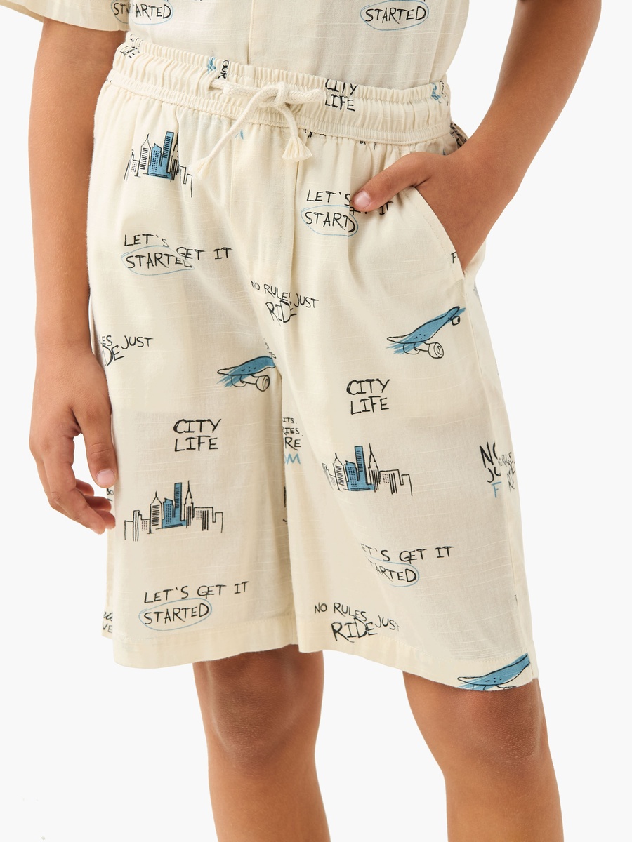 Camp Collar Short Sleeves Shirt and Shorts Set with City Print