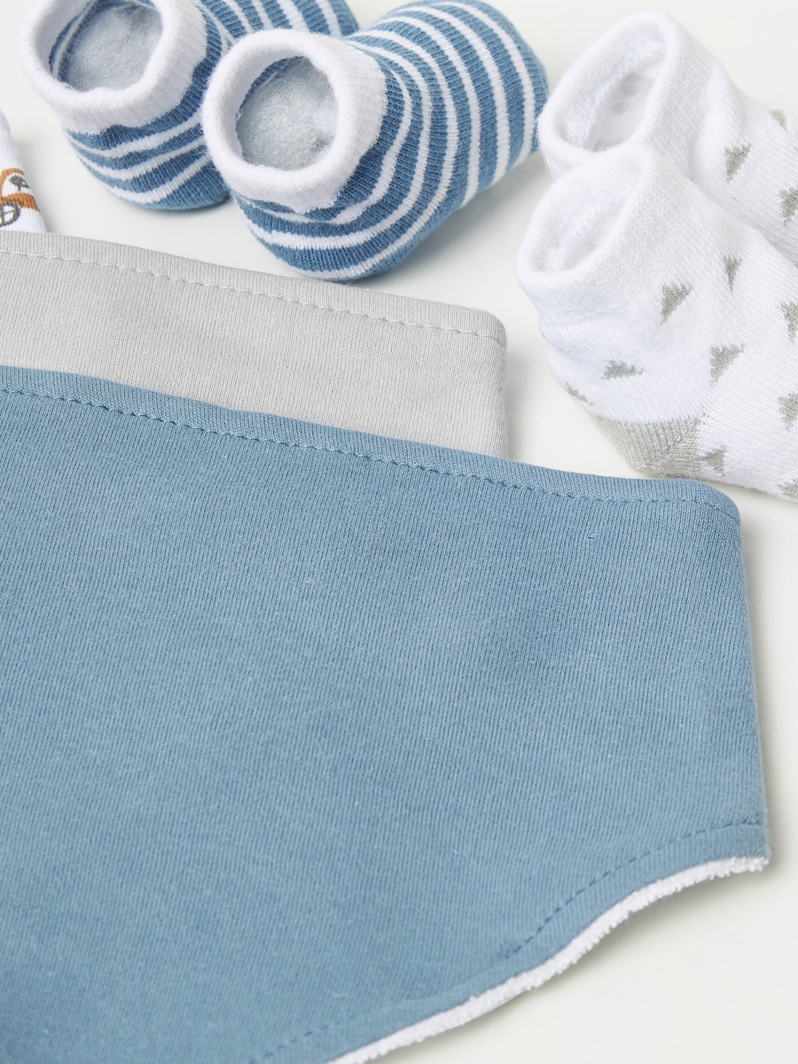 5-Piece Printed Bibs and Booties Set