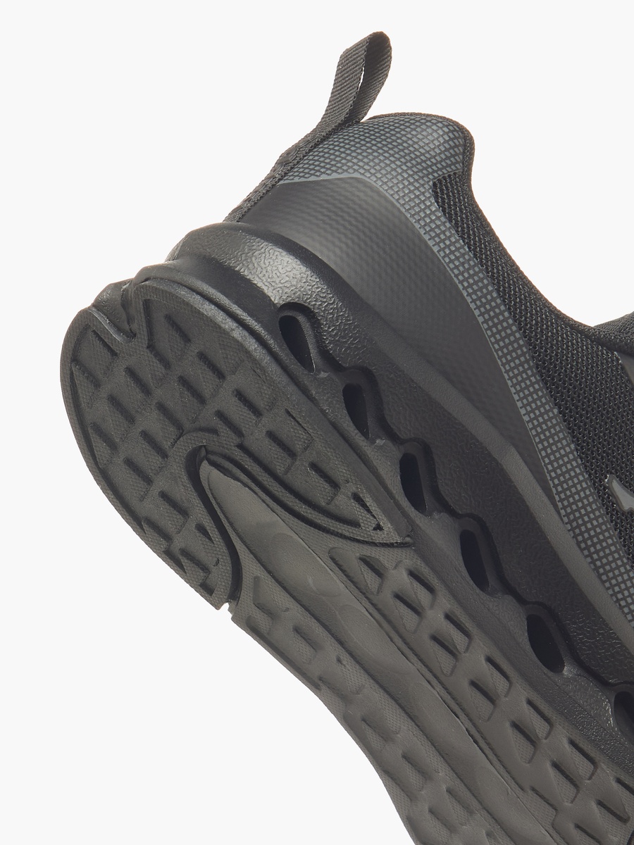 Rotating Buckle Sports Shoes