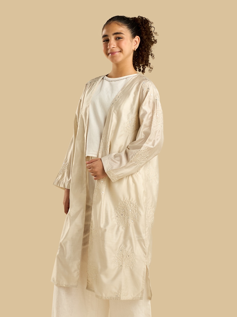 Embroidered Linen Blend Sleeveless Top with Longline Shrug 