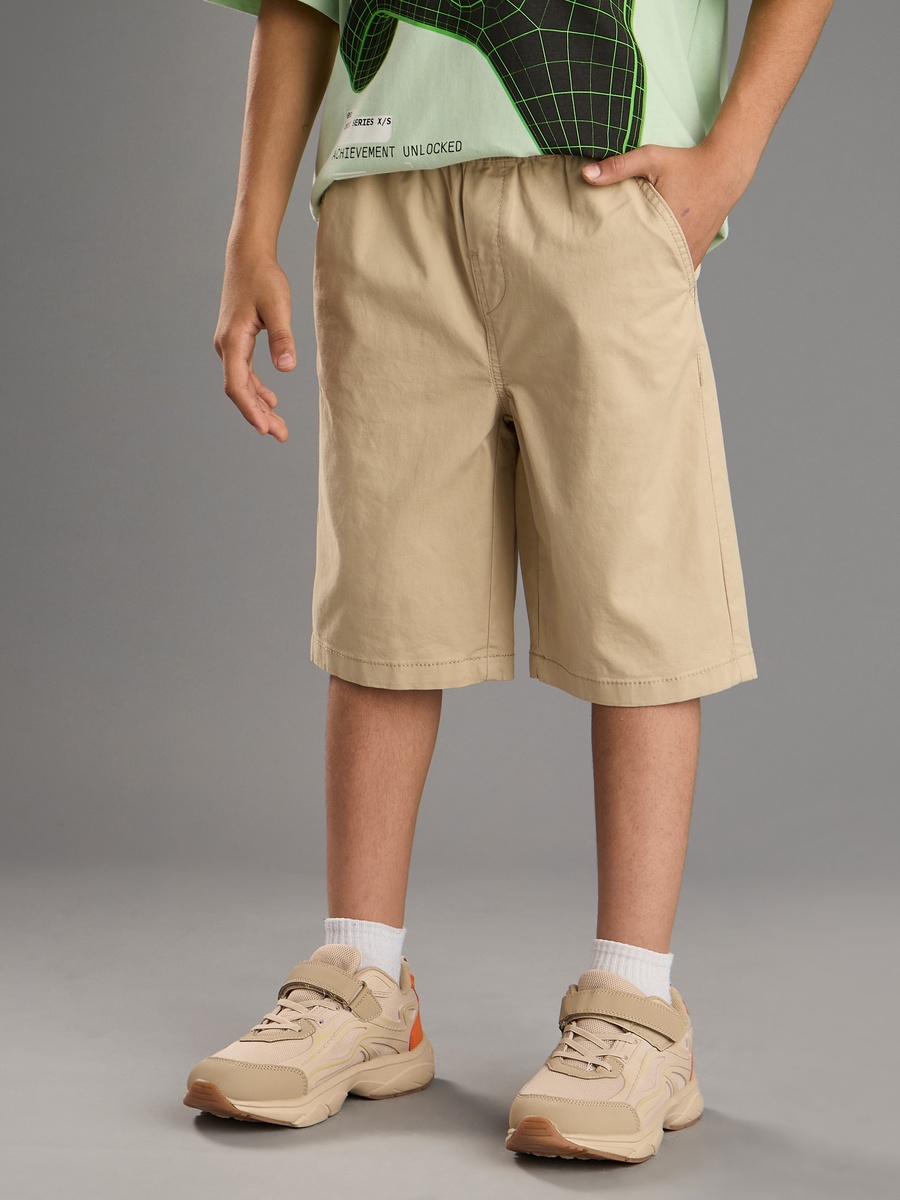 Plain Pull-On Shorts with Drawstring Closure