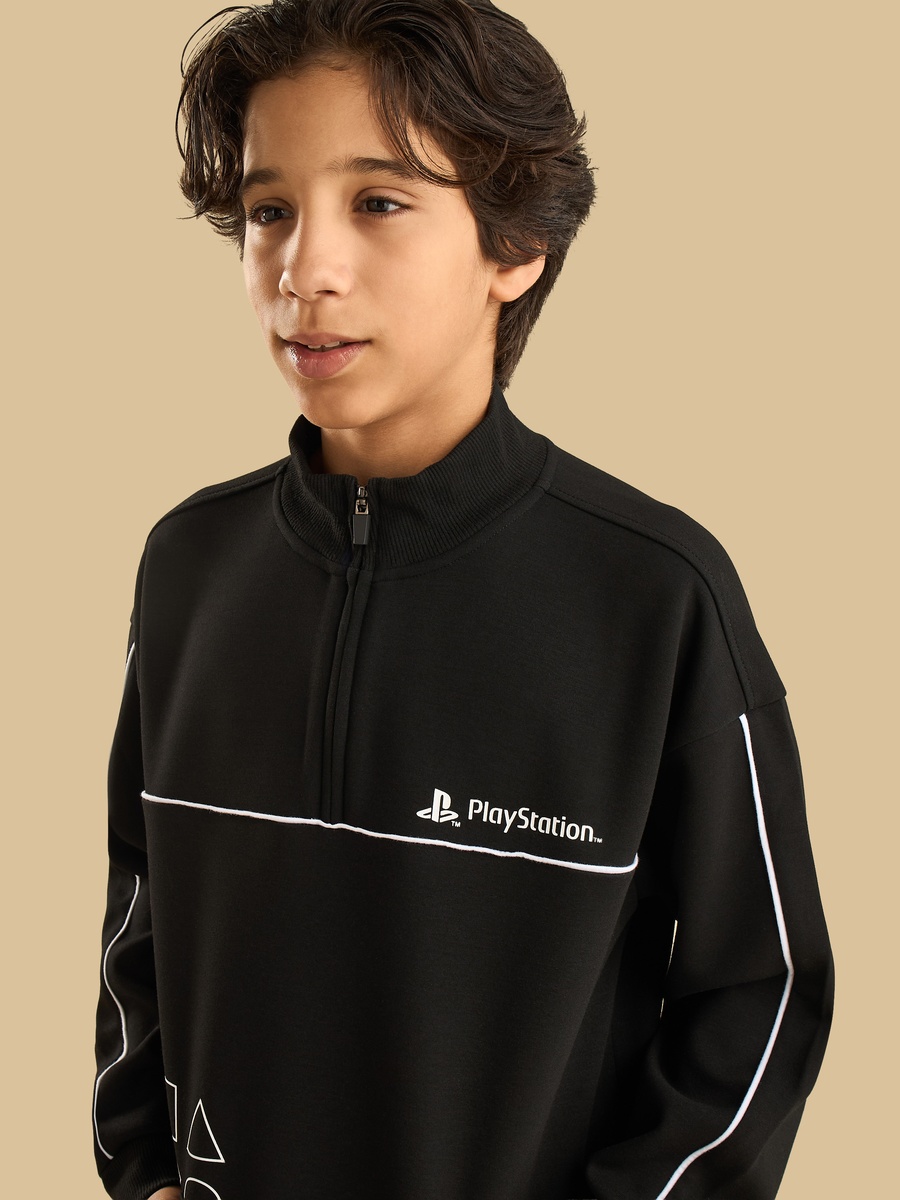 Playstation Print Half Zip Sweatshirt