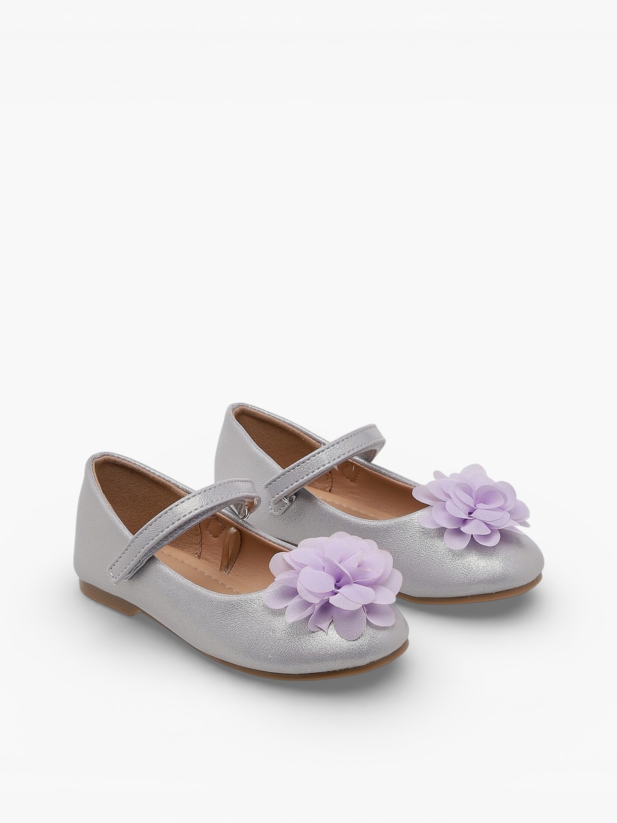 Floral Embellished Mary Jane Shoes