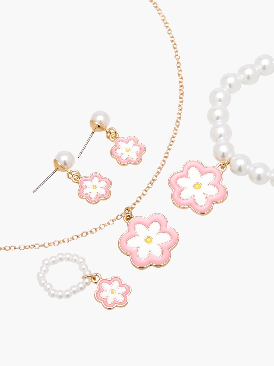 Jewellery Set with Floral Charm