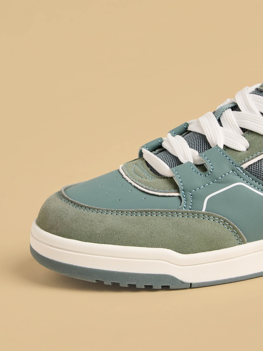 Colourblock Lace-Up Sports Shoes