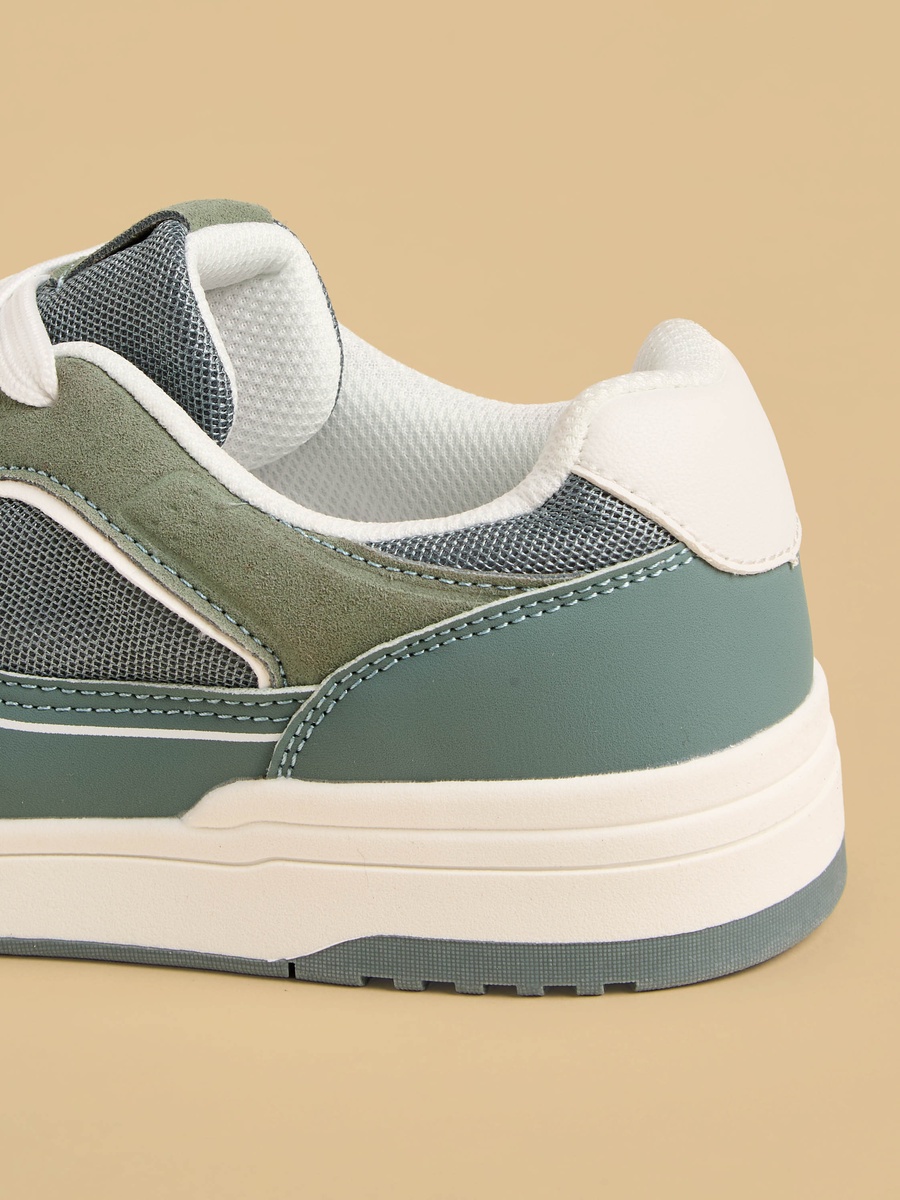 Colourblock Lace-Up Sports Shoes