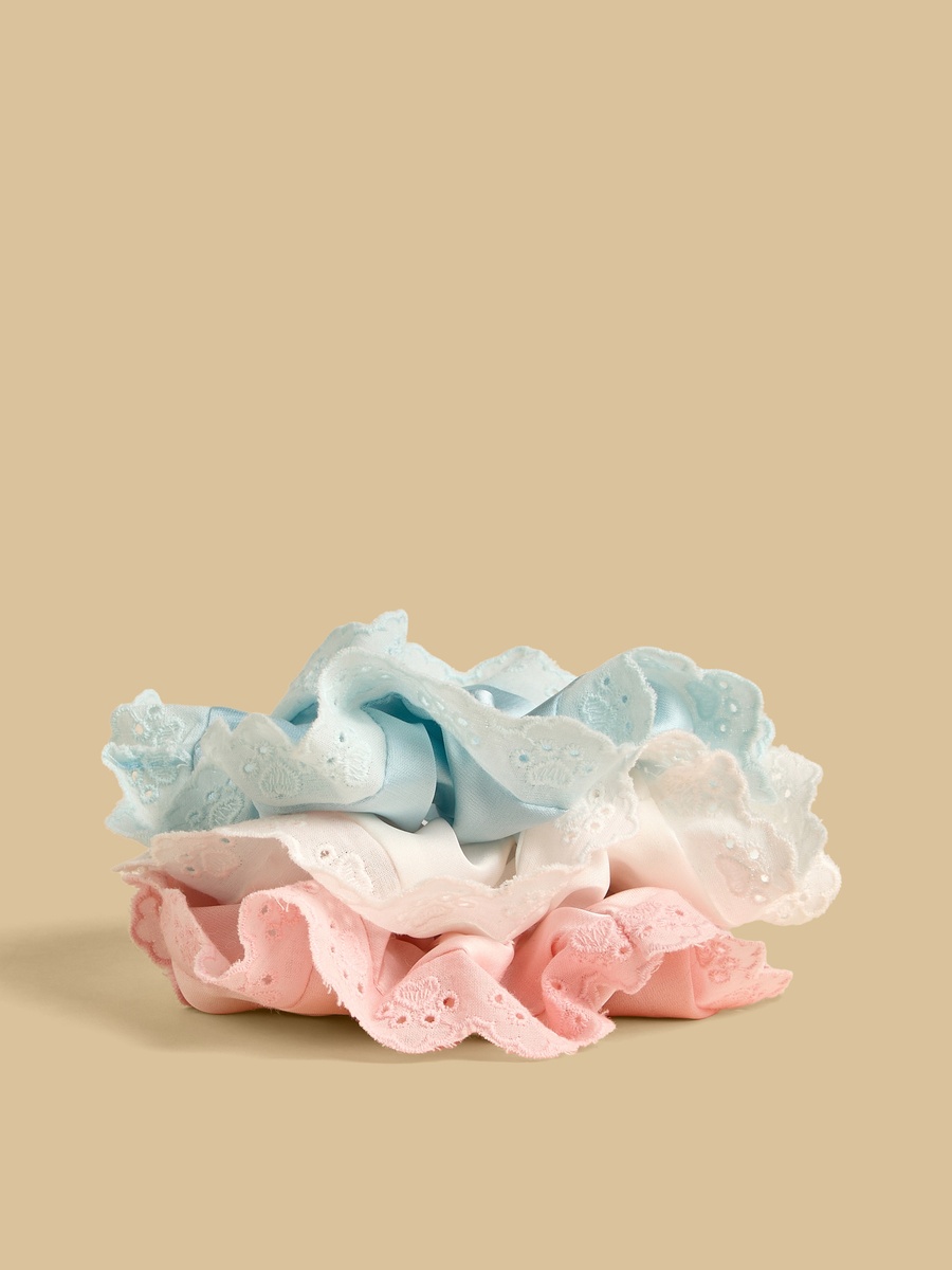 Pack of 3 - Schiffli Textured Scrunchie