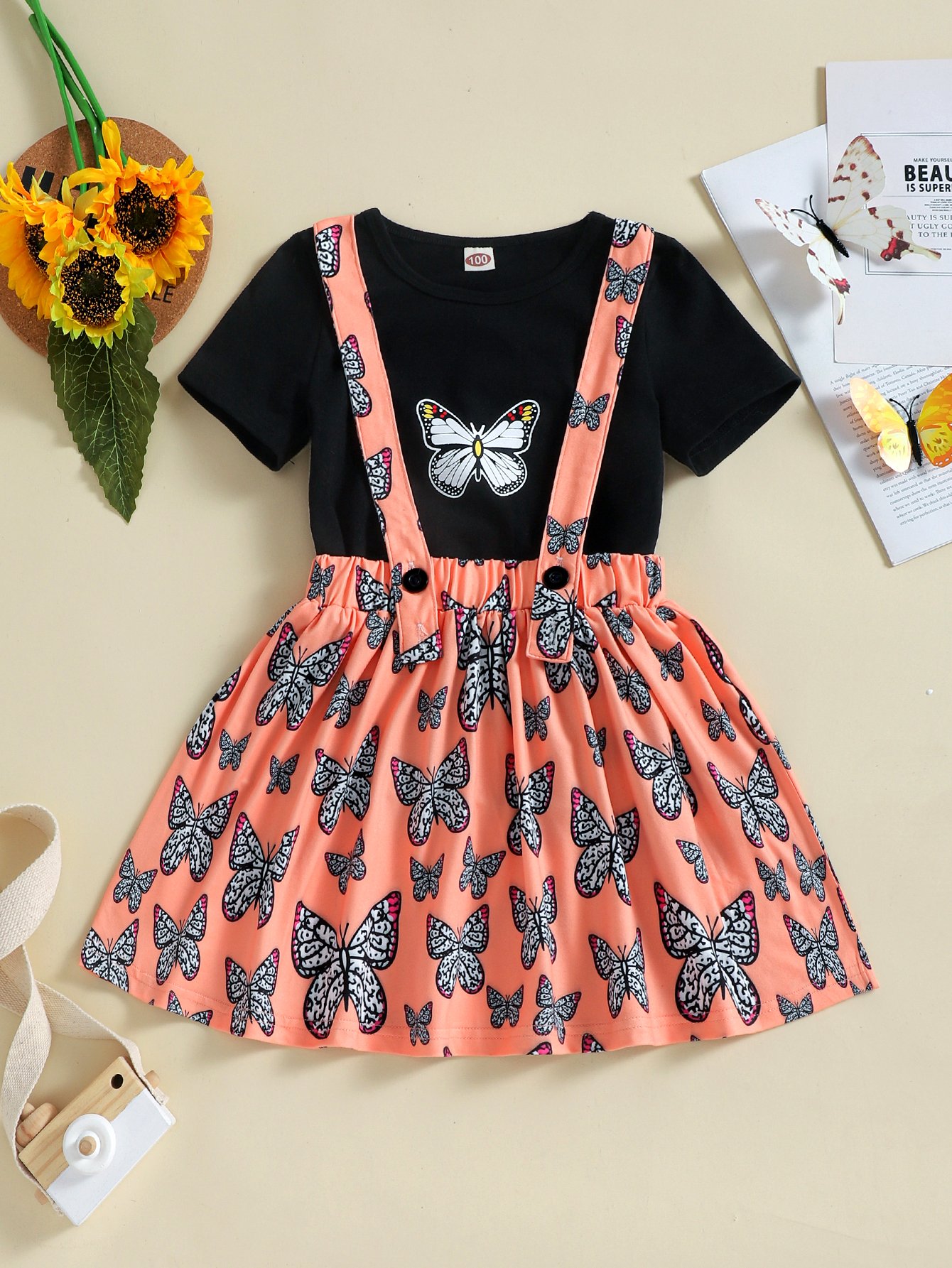 Girls Round Neck T-Shirt and Butterfly Print Jumper Set